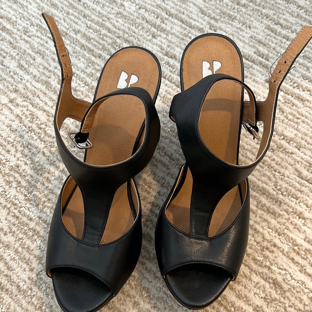 BP Nordstrom brand size 6 black wedges